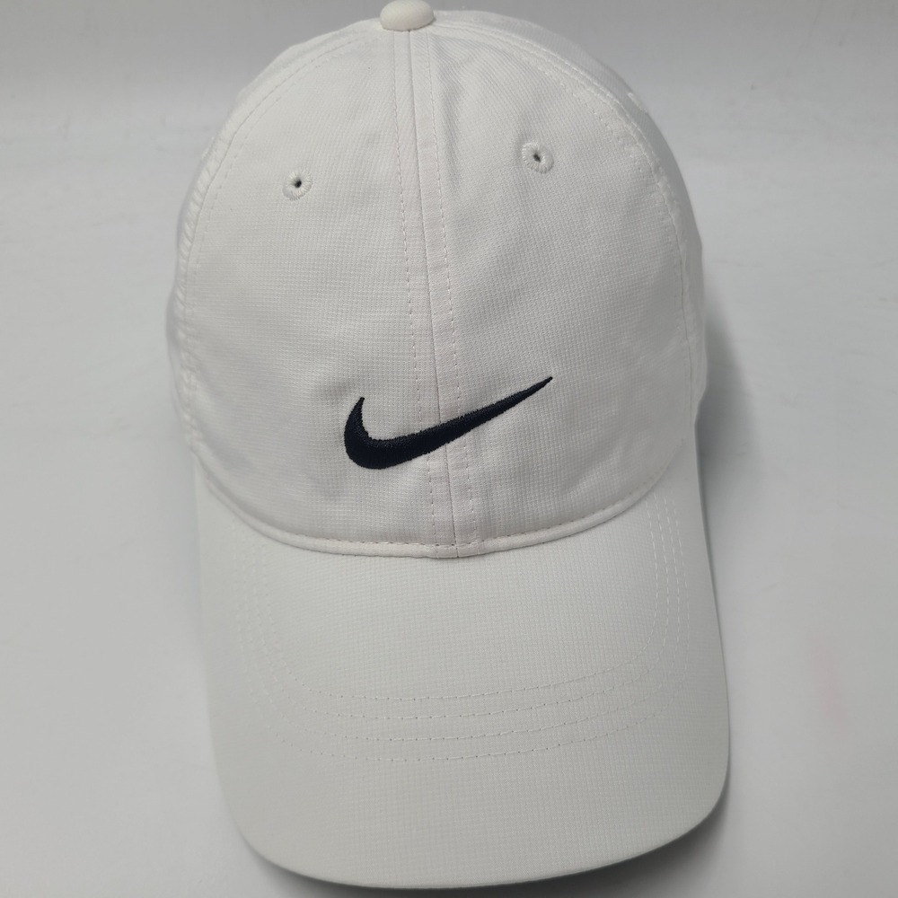 Nike Hat Strapback White Black Nike Golf Dri-Fit Swoosh Logo Sport Casual Men
